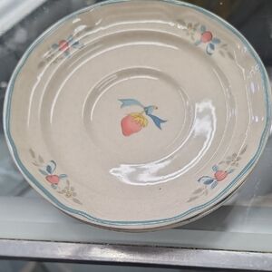 International Tableworks Strawberry And Peach Saucer Set